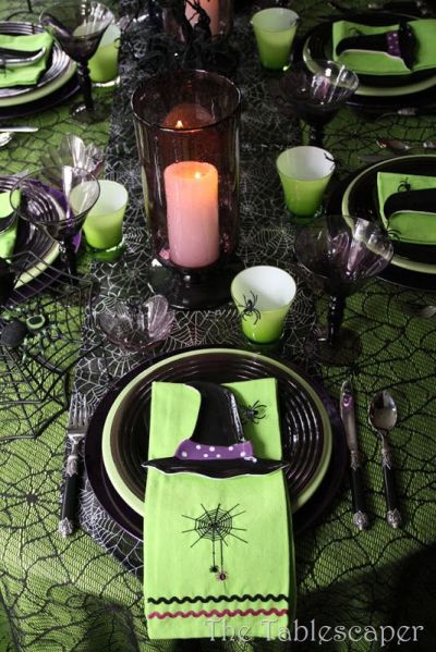 Halloween Tablescaping